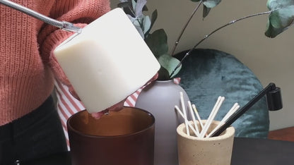 Mega 3-wick candle refill [750g]